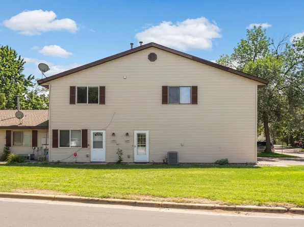 6505 84th Ct N, Brooklyn Park, MN 55445