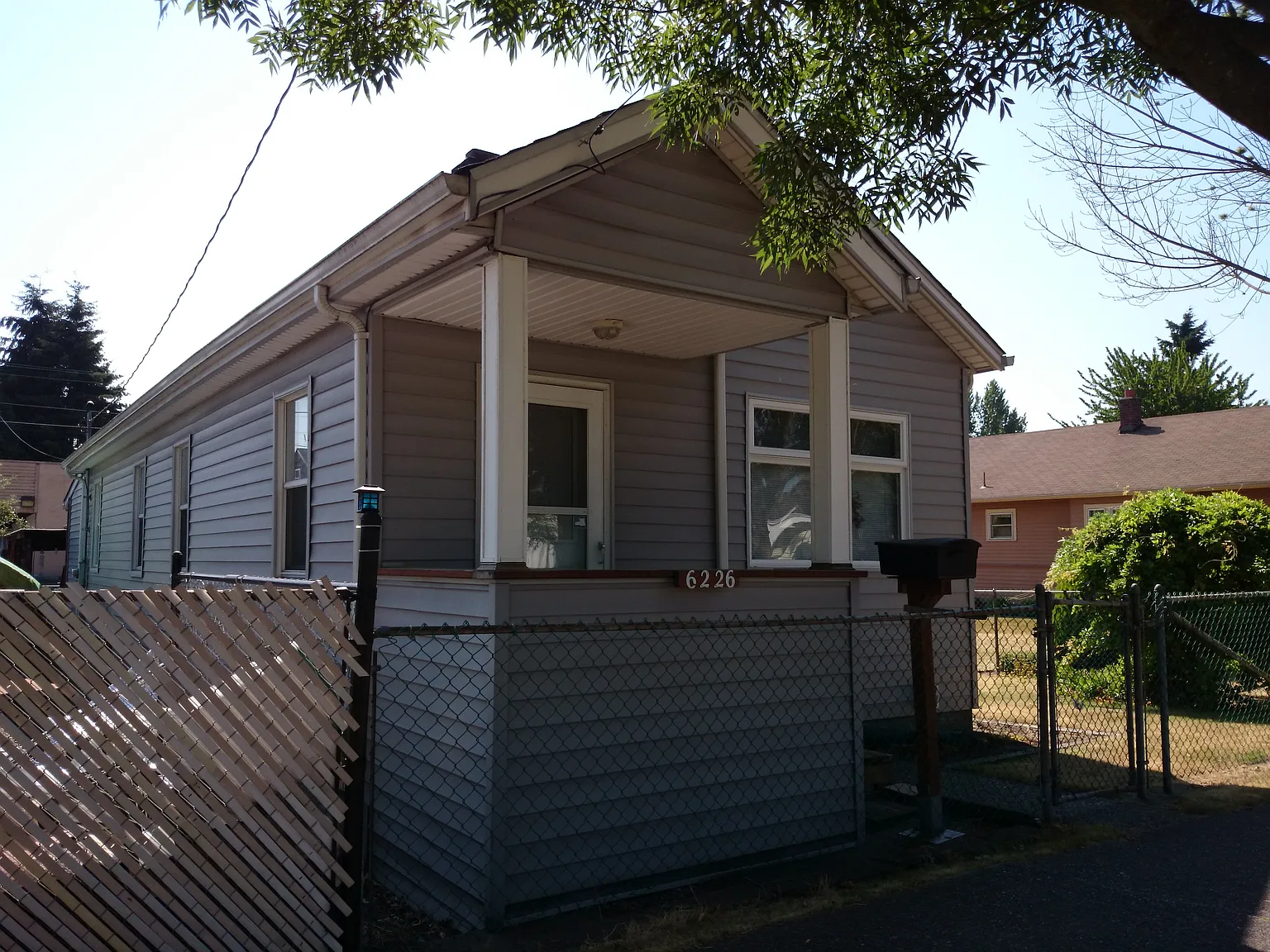 6226 Flora Ave S photo 1