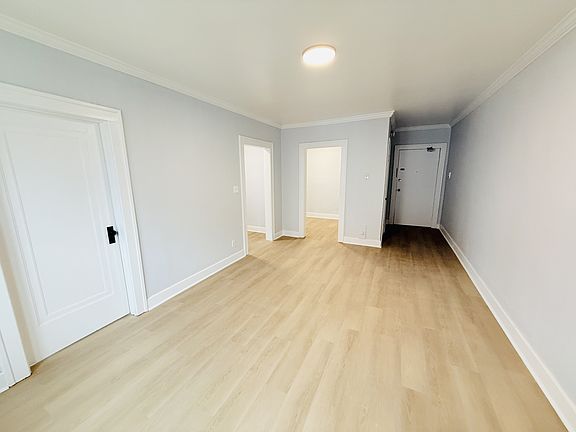 5th image of 277 Curry Ave #4