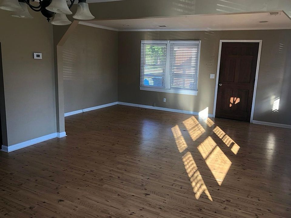 2nd image of 106 Ollie Ave