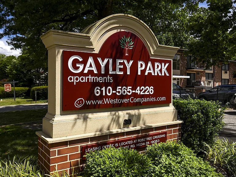 Welcome Sign