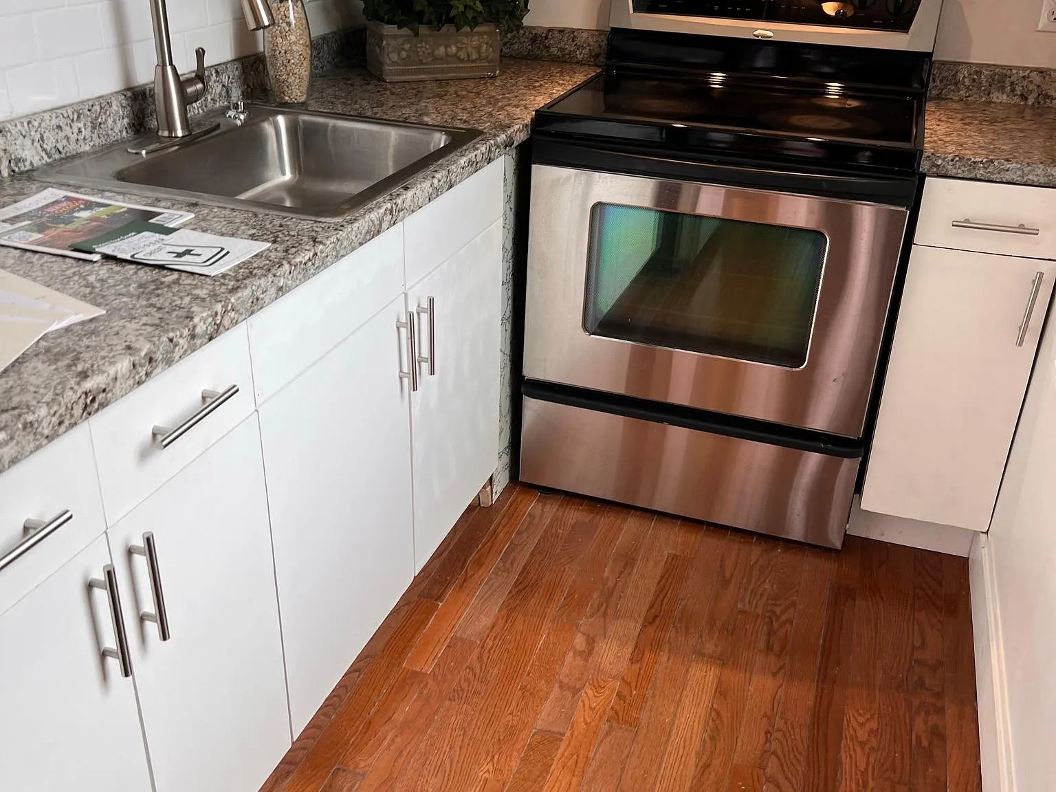 2 bed, 1450 sqft, $1,250 — Photo 2