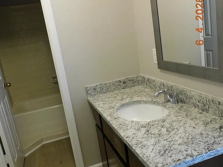 1215 Macon Rd #C — Photo 13