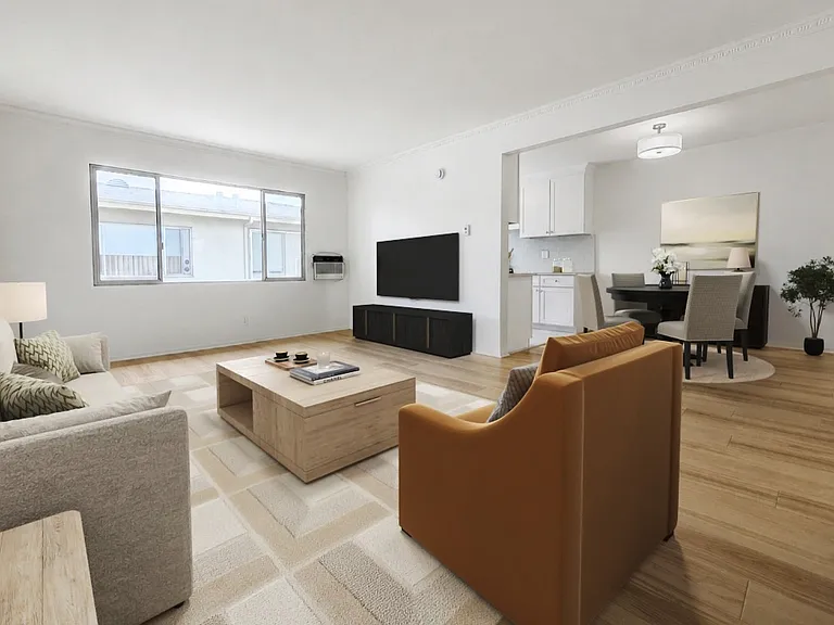 3135 S Durango Ave #16 — Photo 2