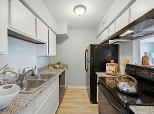 8523 Hearth Dr APT 35, Houston, TX 77054