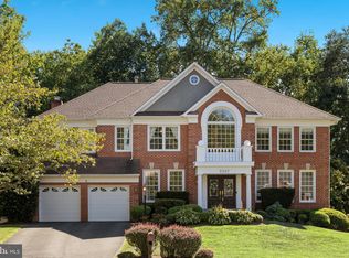 5507 Hamlet Hill Ct, Fairfax, VA 22030