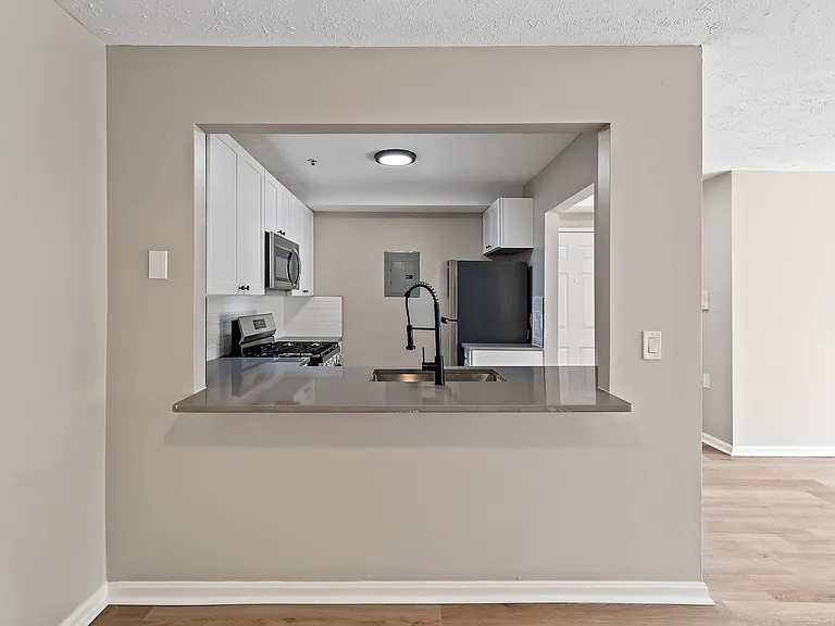 Cherry Tree Village Apartments — Photo 220