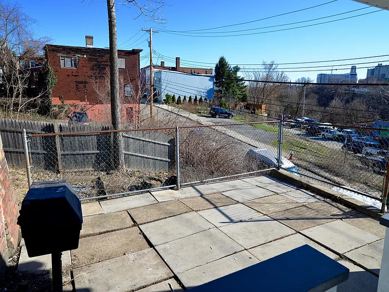 467 Taylor St — Photo 20
