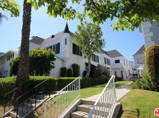 9935 Young Dr, Beverly Hills, CA 90212