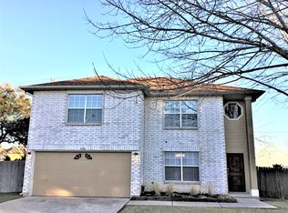 950 Whispering Hollow Dr, Kyle, TX 78640