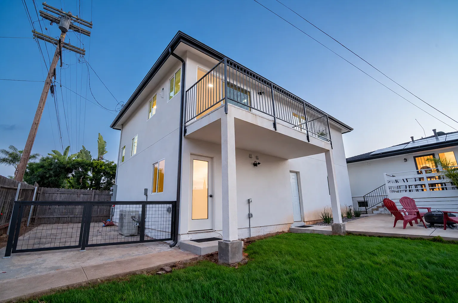 3 bed, 1200 sqft, $3,250 — Photo 4