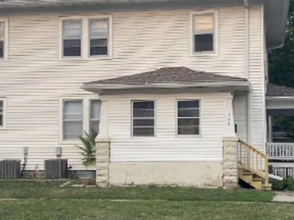 844 S 8th St, Lincoln, NE 68508