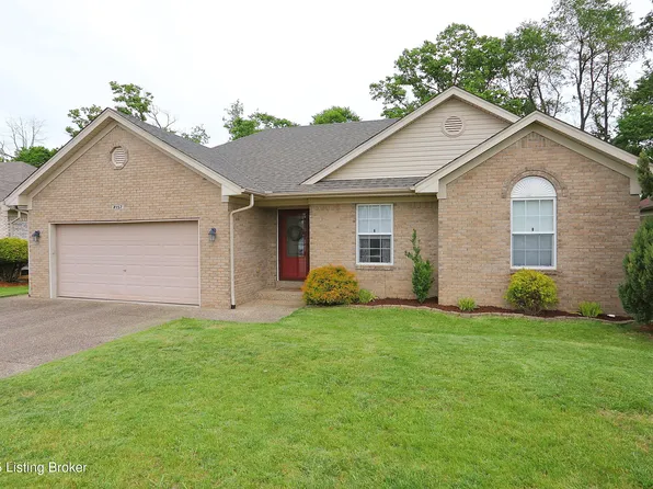 2157 Two Springs Dr, Shelbyville, KY 40065