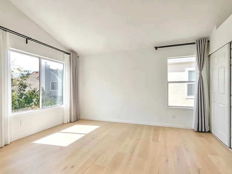 1654 Wyndham Dr — Photo 21