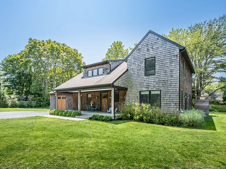 87 Accabonac Rd — Photo 16