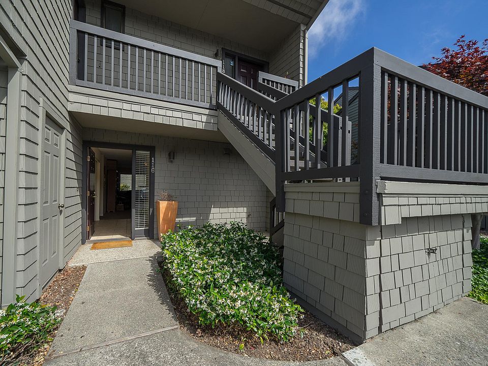 1st image of 116 Cypress Pl #116