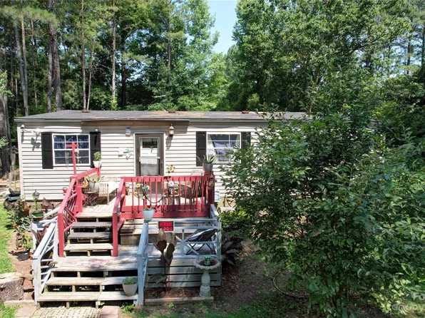 29 Colson Ave, Wadesboro, NC 28170