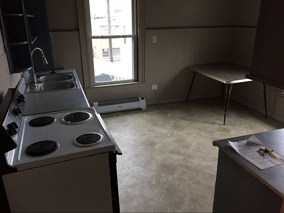 1st image of 2319 Washington St E