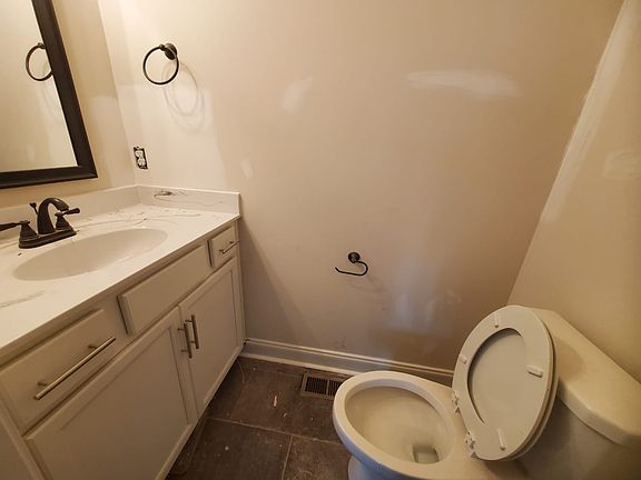 3rd image of 505 Farmington Lot 505