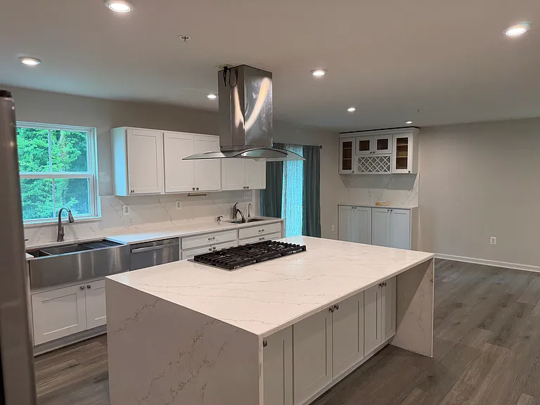 54 Goldspire Dr — Photo 7
