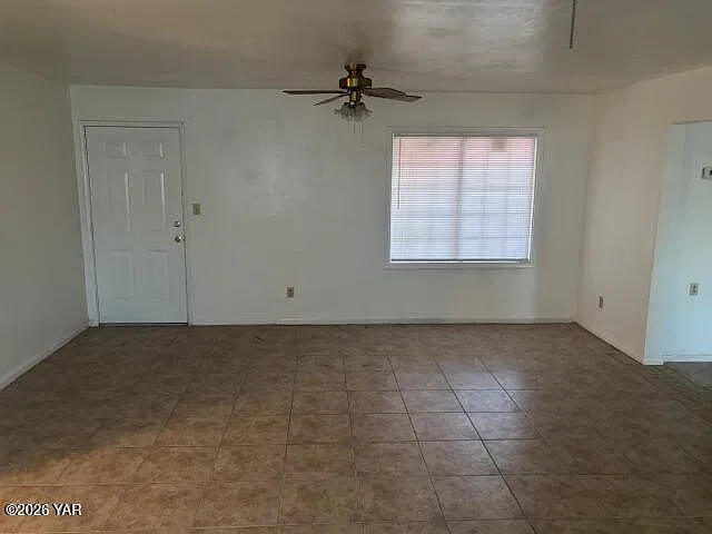 4 bed, 3.0 bath, 1907 sqft, $1,750 — Photo 3