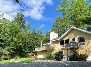 30 Spring Gln, Killington, VT 05751