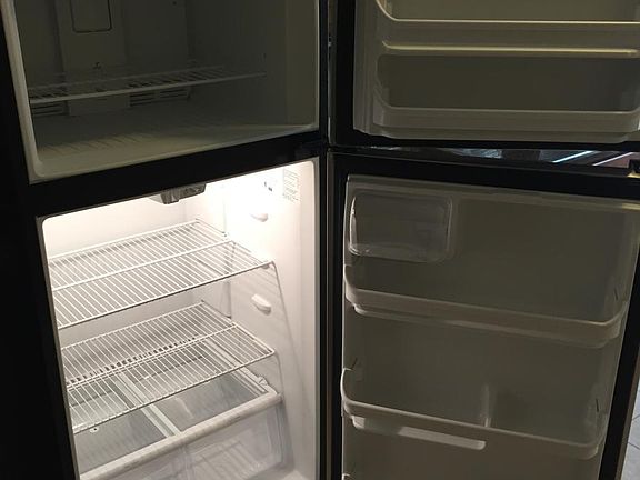 NEW STAINLESS STEEL APPLIANCE