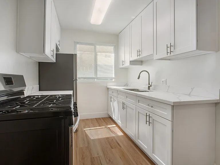 3451 Vinton Ave #4 — Photo 3
