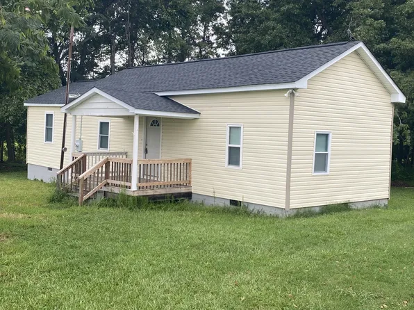 19081 Southampton Pkwy, Capron, VA 23829