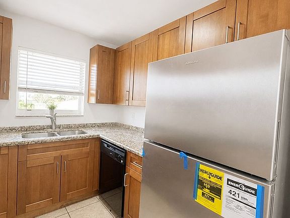 4th image of 2519-2521 Pierce St #2521-10