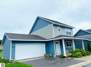 4052 Haverhill Ct, Traverse City, MI 49684