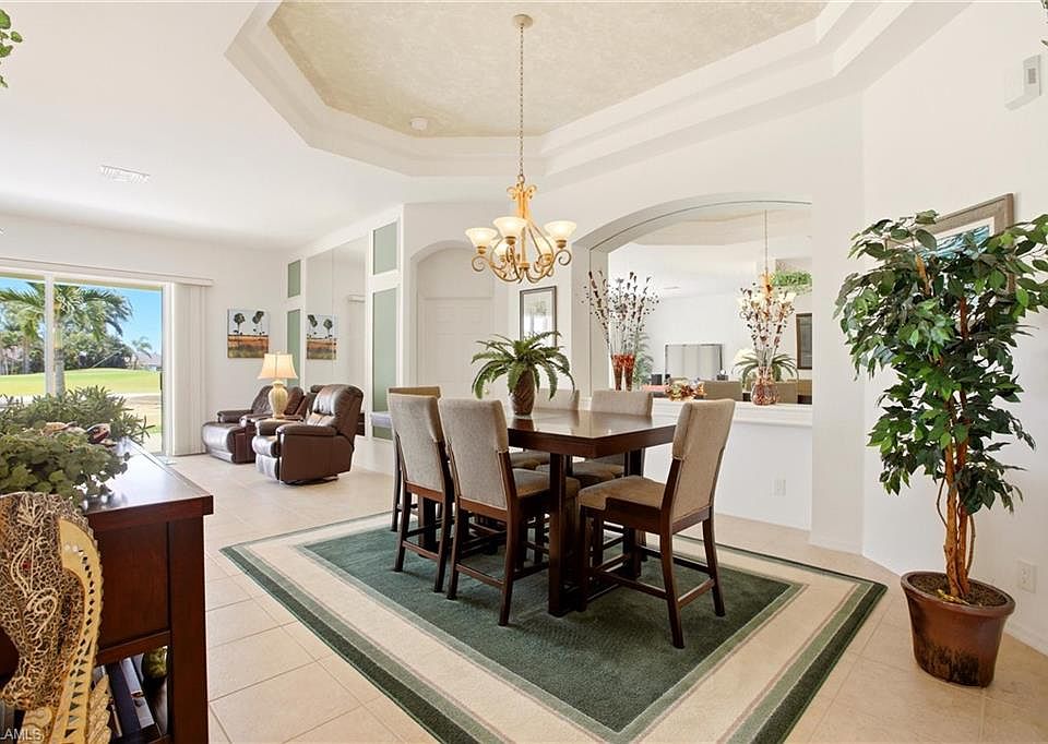 1st image of 9221 Spanish Moss WAY