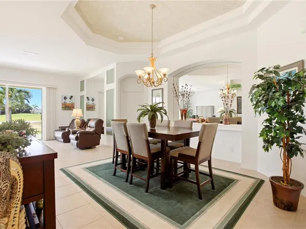 9221 Spanish Moss WAY, BONITA SPRINGS, FL 34135