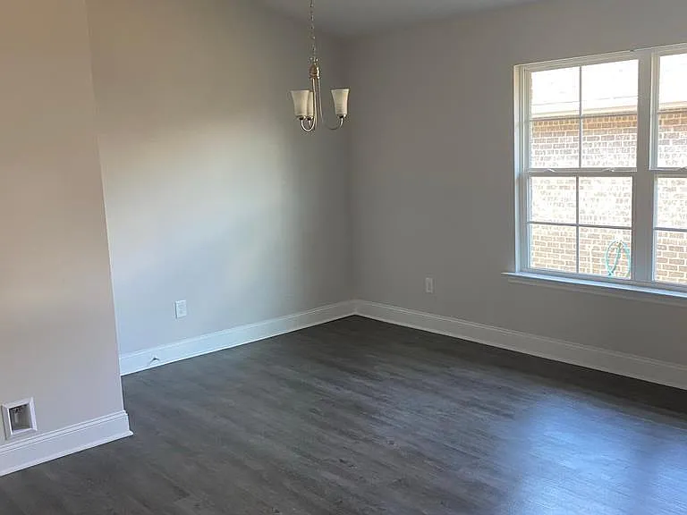 121 Sorrelweed Dr — Photo 17
