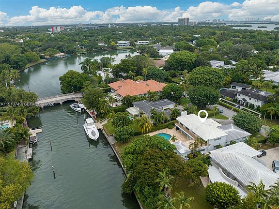 4th image of 4403 Palm Ln
