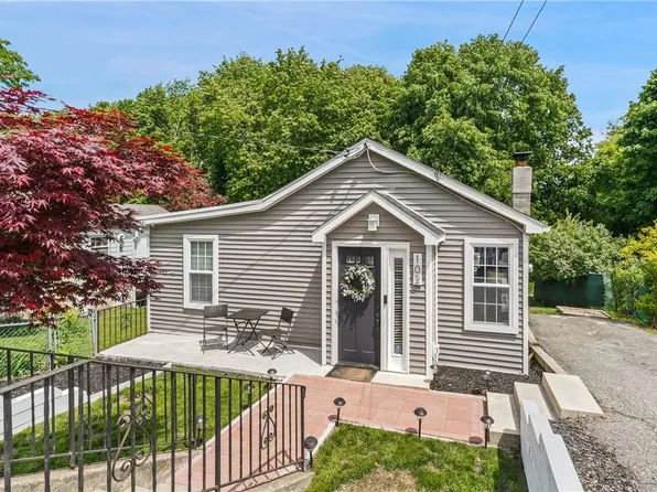 102 Longfellow Drive, Carmel, NY 10512