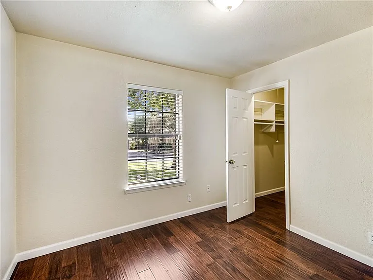 11718 Spotted Horse Dr — Photo 18