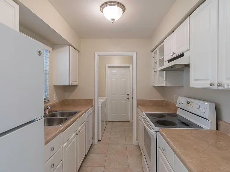 707 Wynn Dr — Photo 13