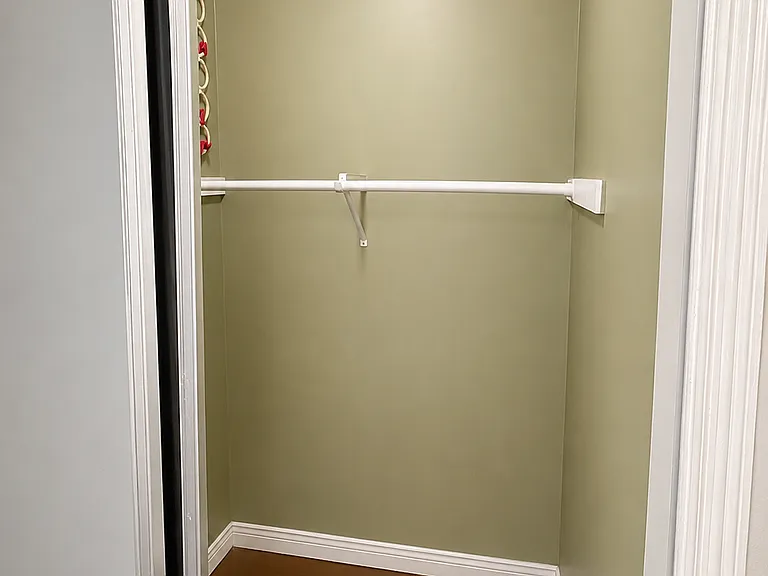Closet in bedroom 2