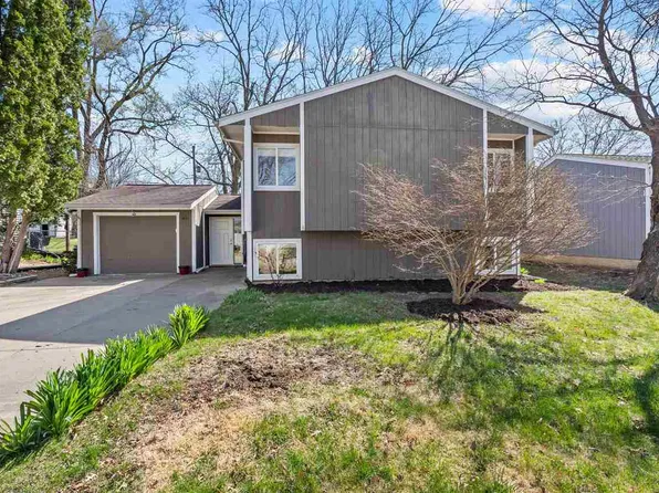 1408 Esther St, Iowa City, IA 52240