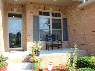 5537 Idle Creek Ct, Terre Haute, IN 47802