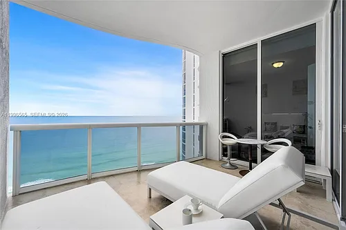 15901 Collins Ave #2104 Photo 1