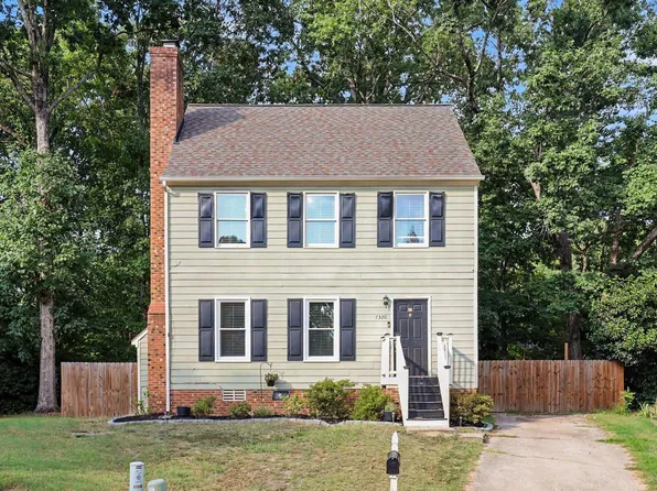 7320 Ewing Pl, Raleigh, NC 27616
