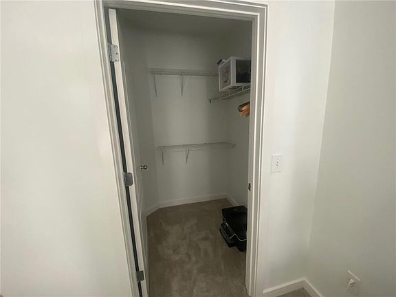 4th image of 390 17th St NW Unit 2011