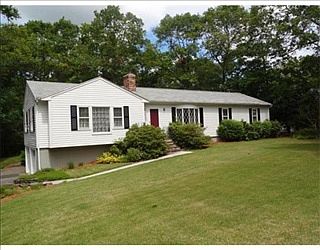 1st image of 12 Red Coat Ln