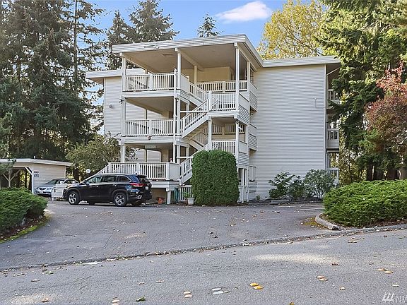 2nd image of 23415 18th Ave S APT 4