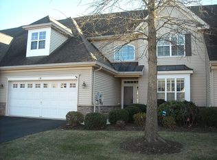 19 Fehervari Ct, Somerset, NJ 08873