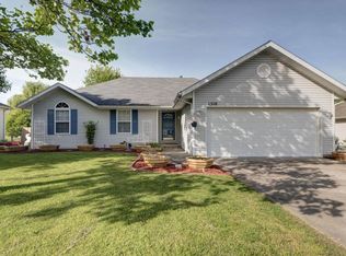 1310 W Turnberry Blvd, Ozark, MO 65721