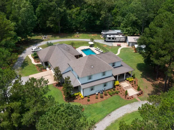 125 Lakeshire Cv, Canton, MS 39046