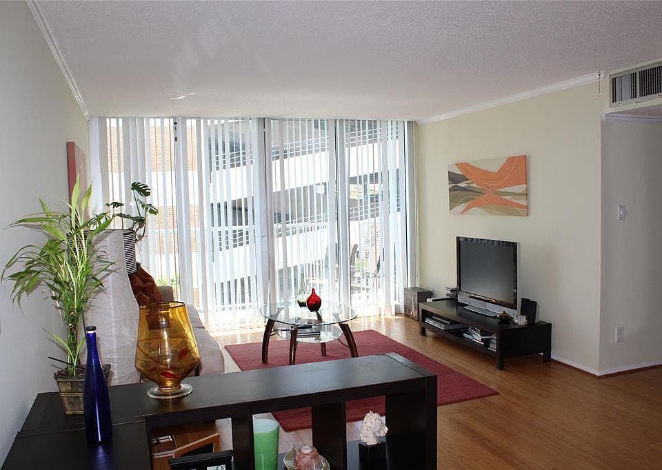 1st image of 3614 Montrose Blvd Unit 404